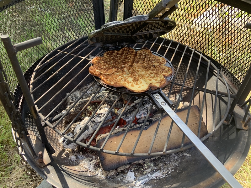 Steker våfflor på grill