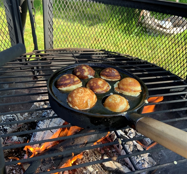 Steker munkar på grill